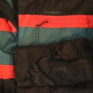 Quicksilver Youth insulated coat 🏂⛷